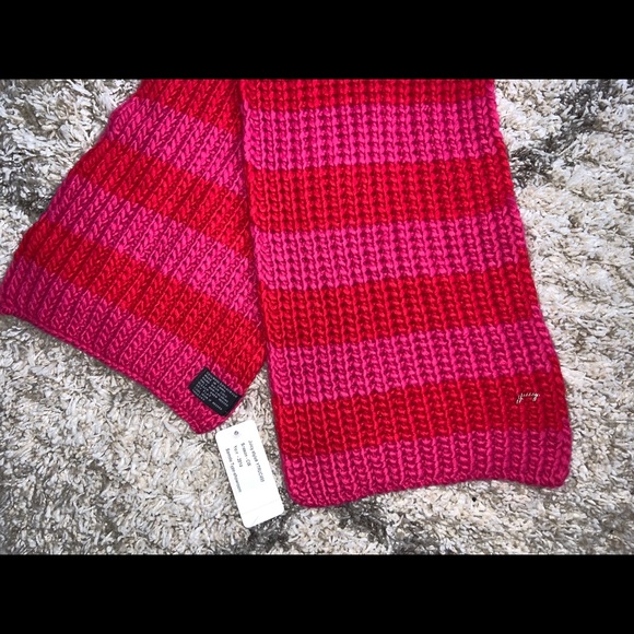 Juicy Scarf - Picture 2 of 2